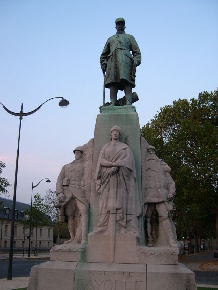  statue devant les Invalides, Marie Emile Fayolle (1852-1928)